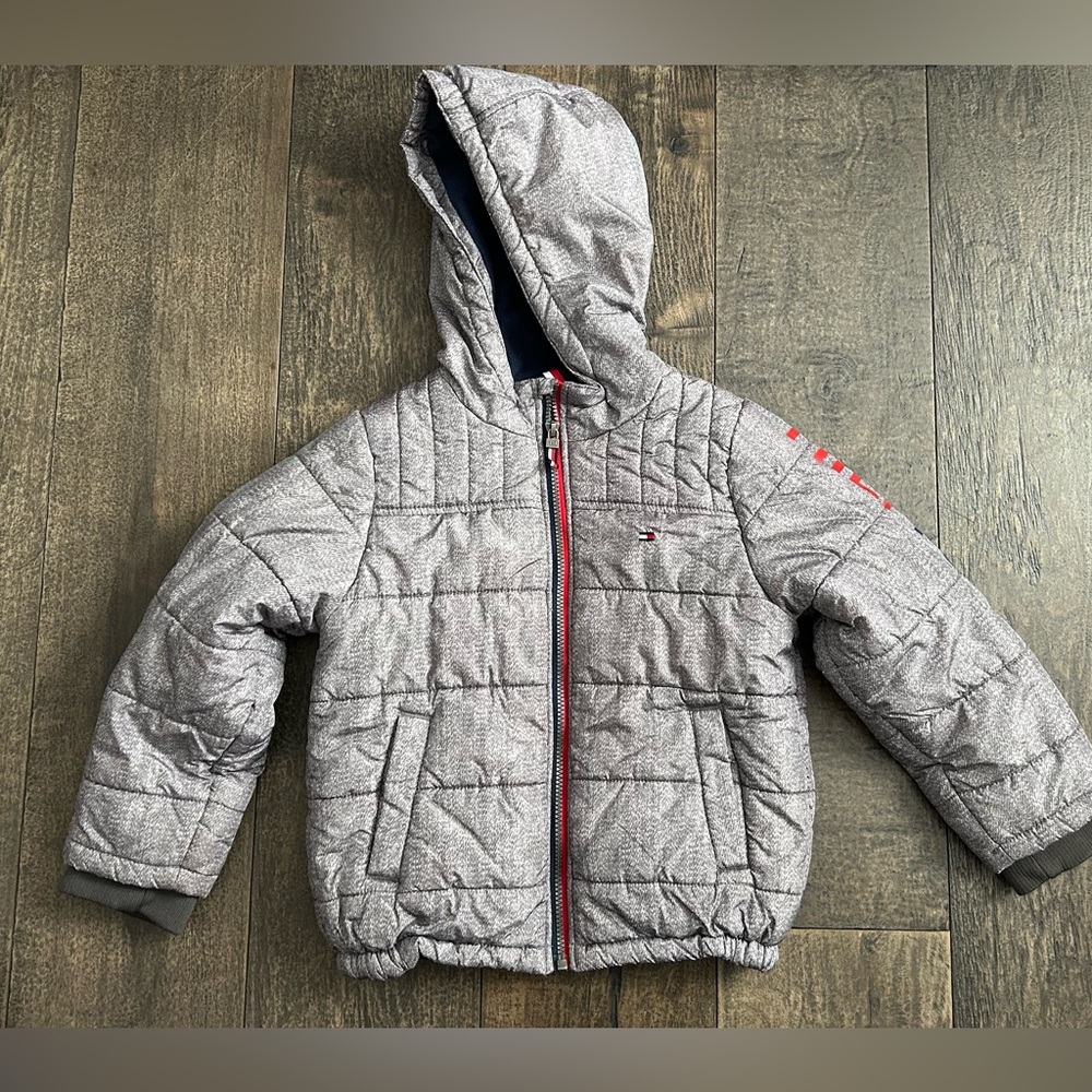 Tommy Hilfiger Puffer Jacket sz‎ 5-6